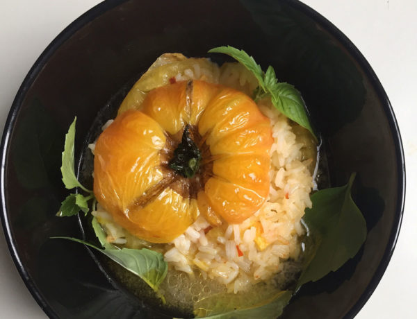 The-Gloss-Magazine-Food-Pineapple-Tomatoes-Featured