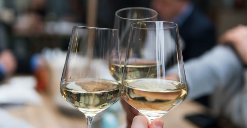 The-Gloss-Magazine-Wine-Mary-Dowey-Spanish-Wine-Nevarra