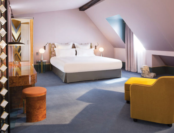 The-Gloss-Magazine-Fashion-Week-Hotels-Paris-Hotel-Saint-Marc