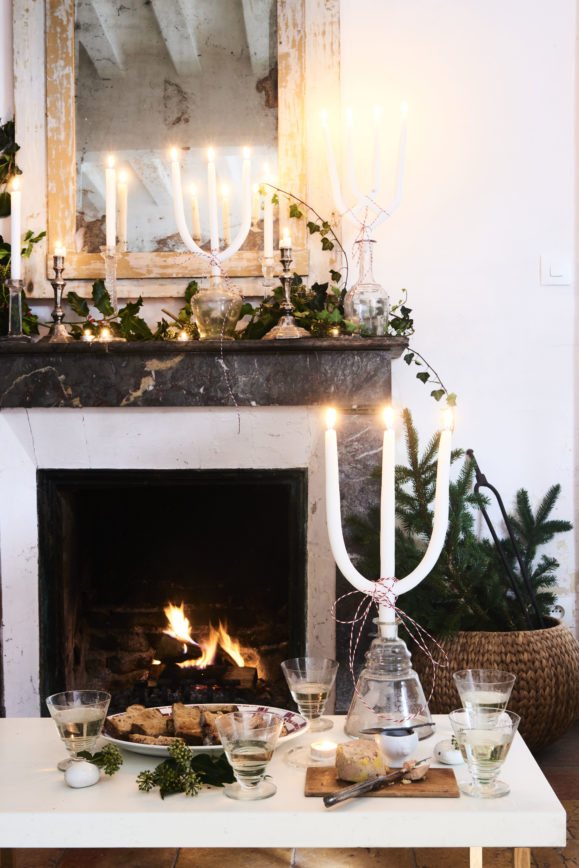 A French Rustic Christmas: Tablescape Inspiration