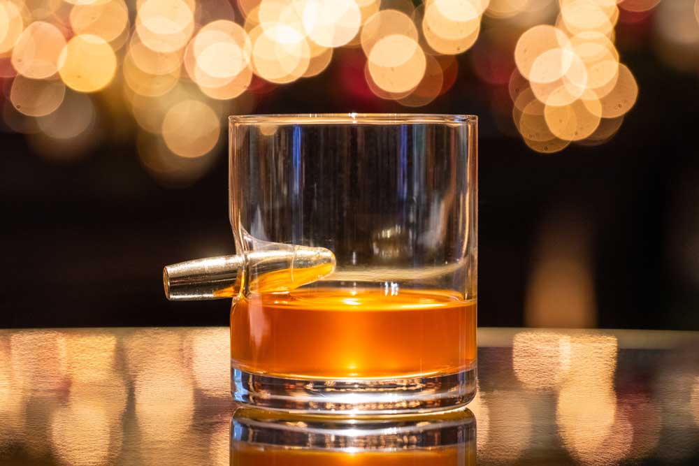 The-Gloss-Magazine-Hotel-Gifts-Whiskey-bullet-glass-Christmas-