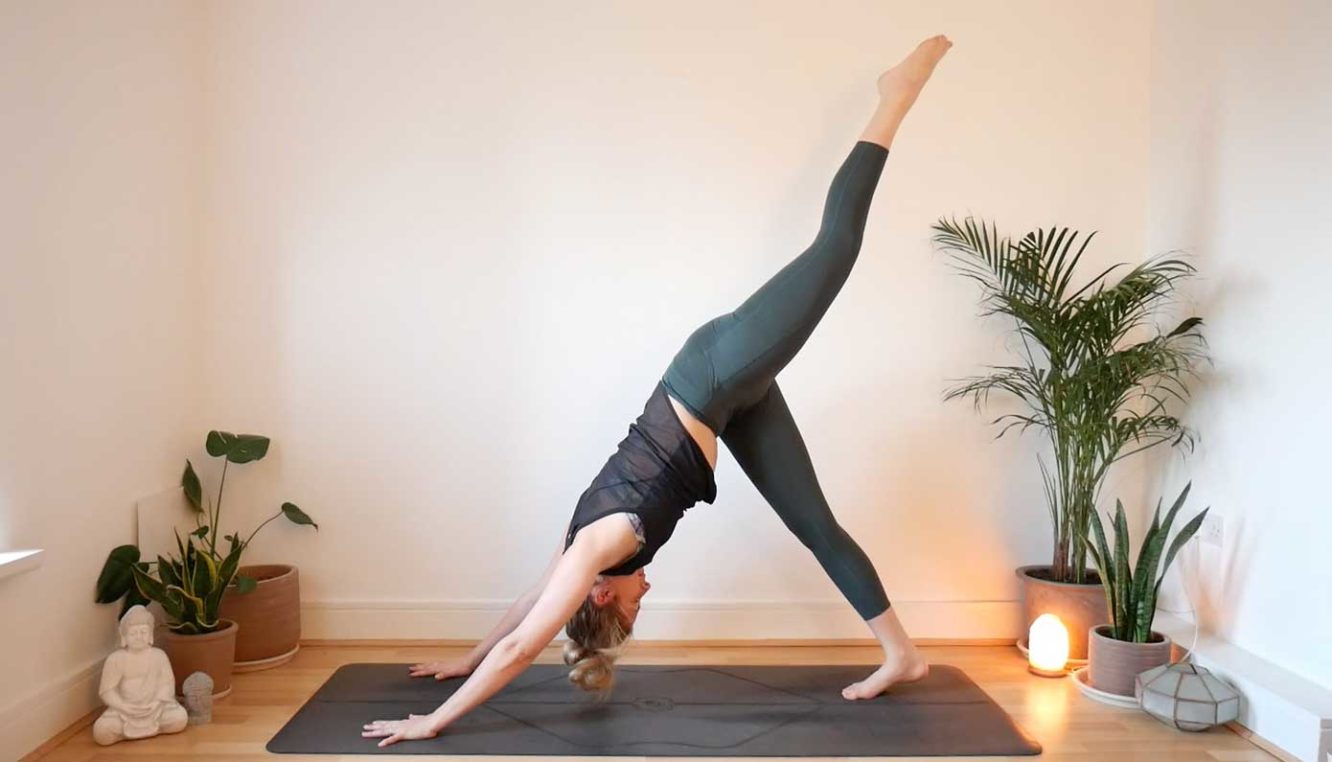 5-Minute Yoga with Maura Rath - Part Two - The Gloss Magazine