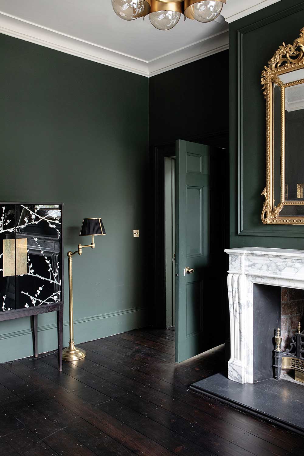 See Inside This Renovated Five-Bedroom Regency Villa in Monkstown, Co ...