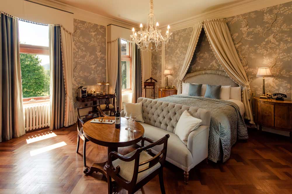 Cahernane-House-Hotel---Signature-Bedroom-in-the-Manor-House