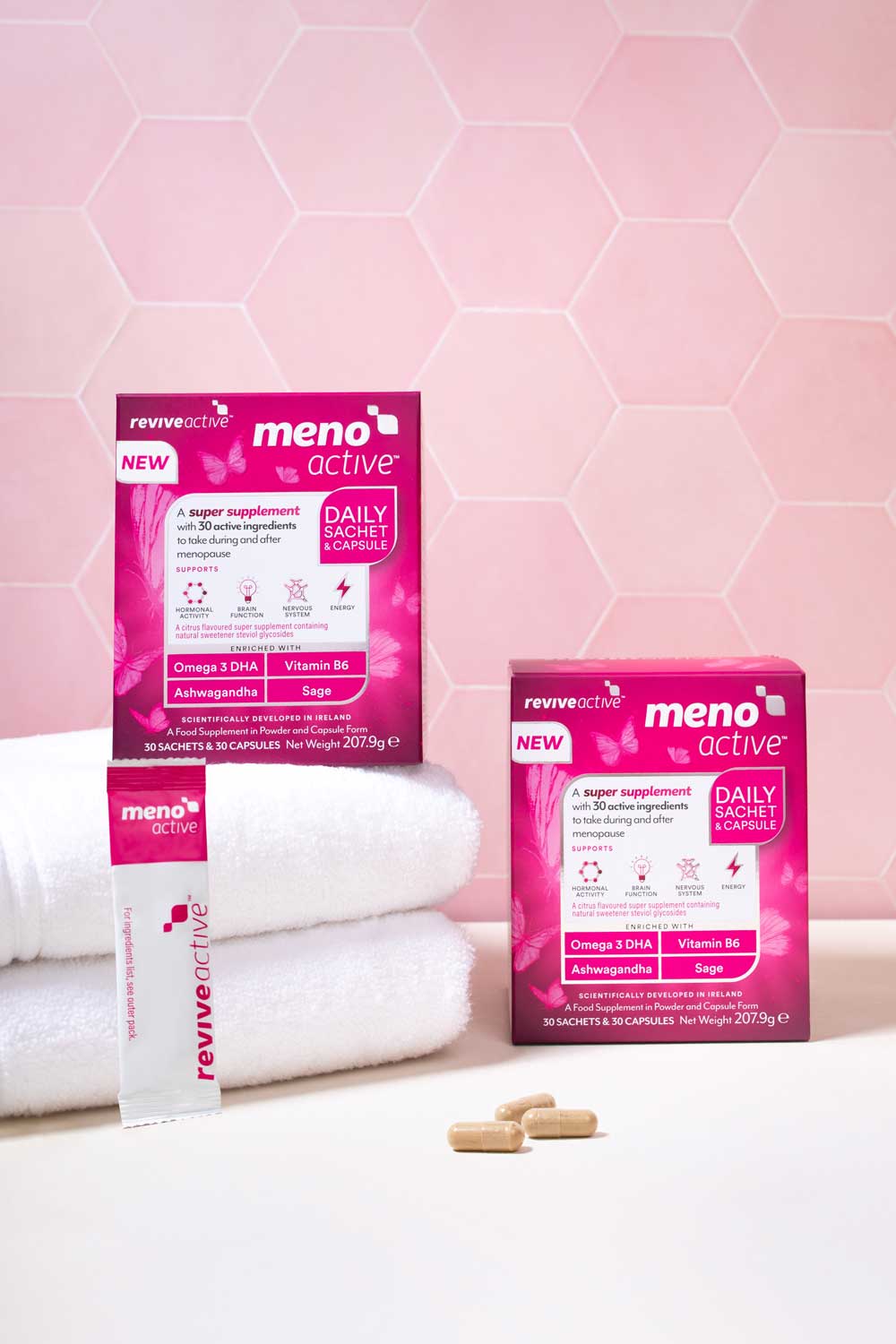 The-Gloss-Magazine-Meno-active-2