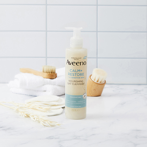 Aveeno nourishing oat cleanser