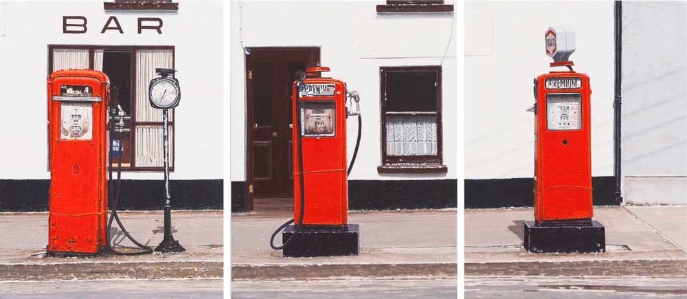 Loitering-on-the-High-Streetl