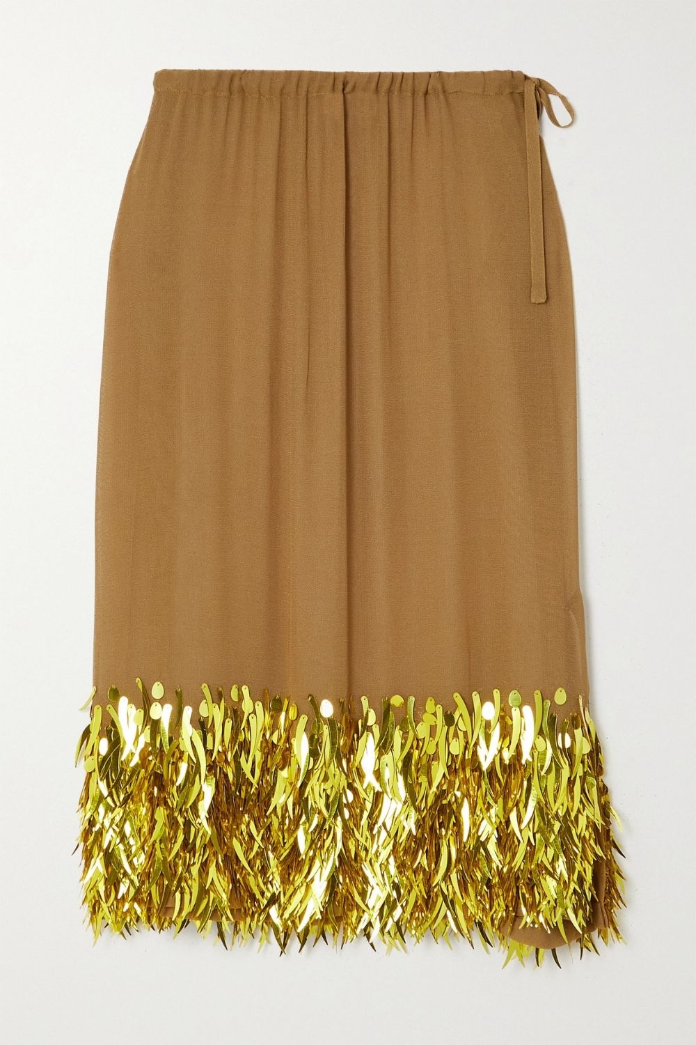 The-Gloss-Magazine-modern-way-to-do-embellishment-8