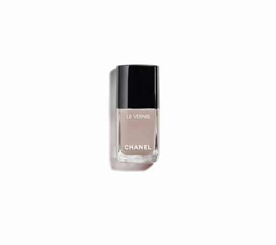 Nail-trends-2021-Chanel