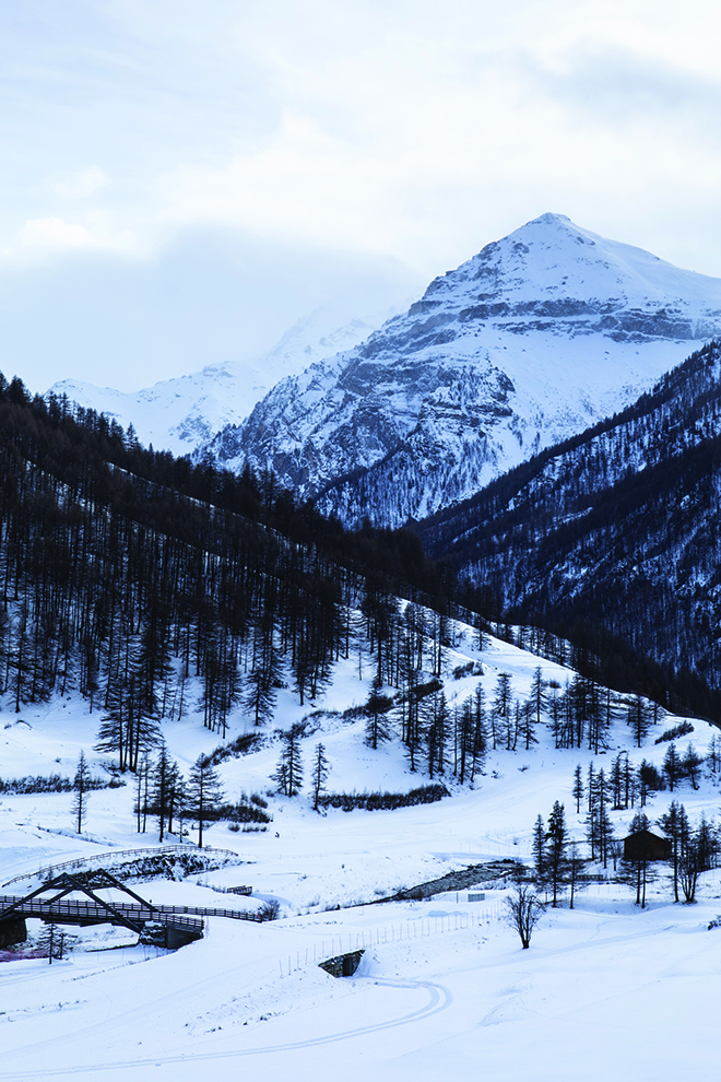 PRAGELATO CHALET -ph- monica spezia-LivingInside-1