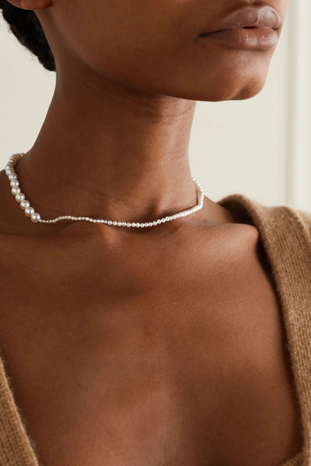 The-Gloss-Magazine-pearlcore-trend-2