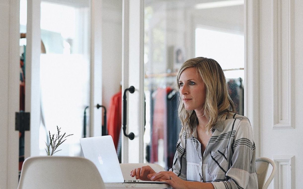 The-Gloss-Magazine-back-to-work-anxiety-1