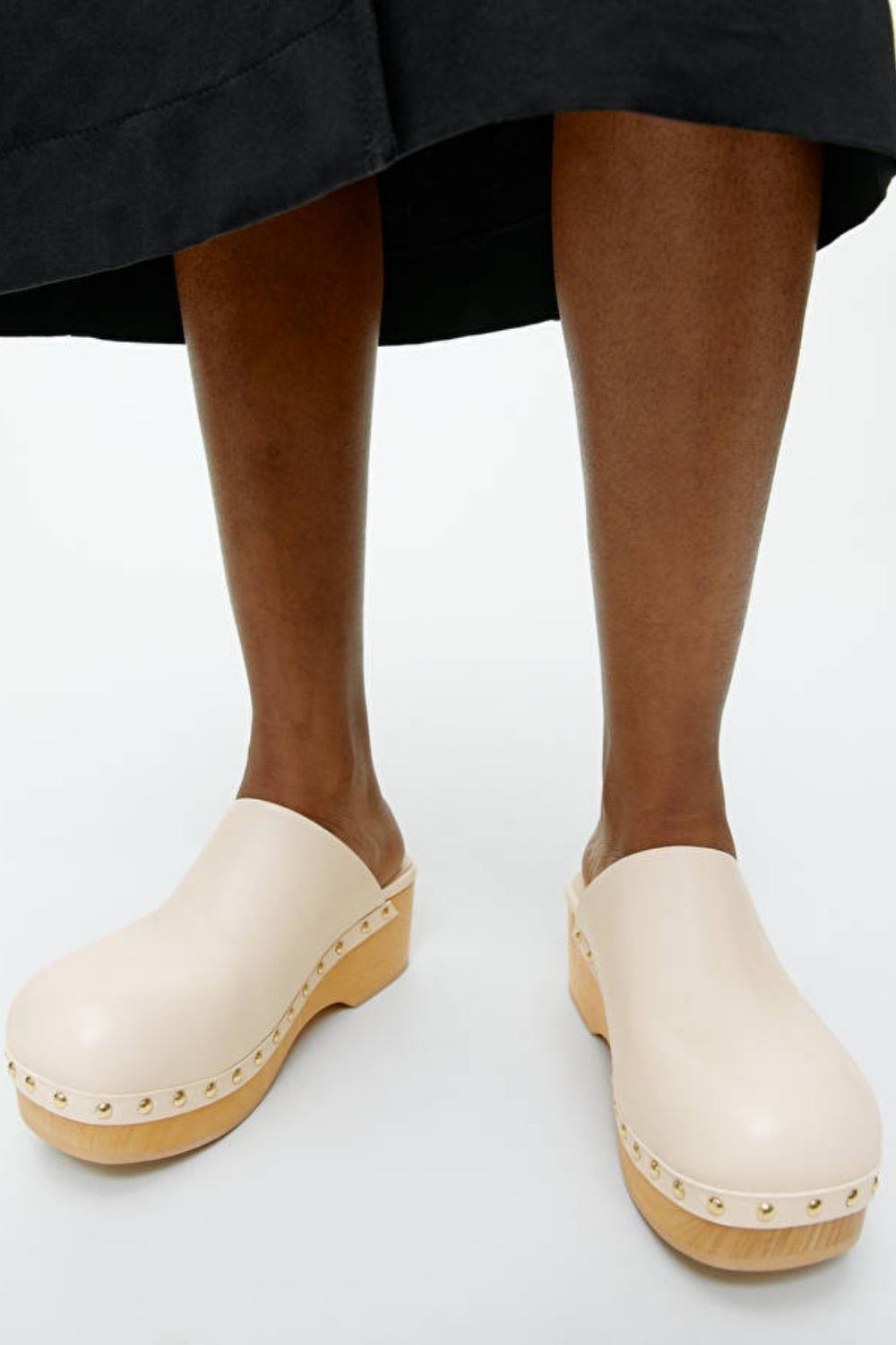 The-Gloss-Magazine-French-women-shoe-trend-6