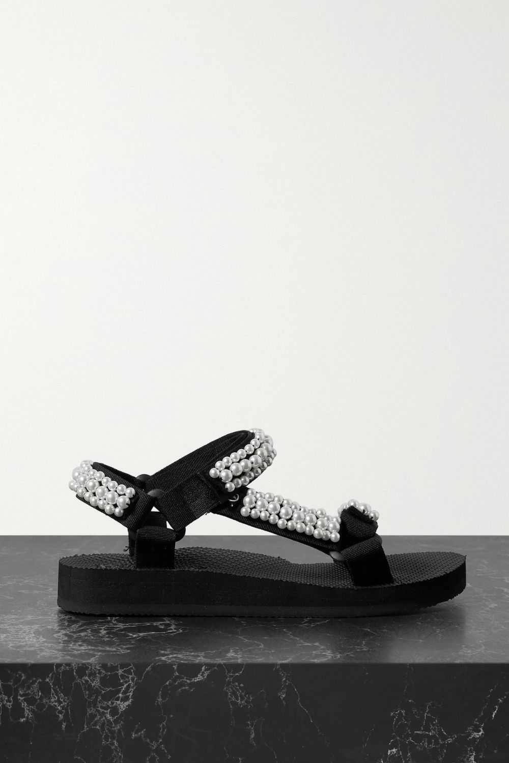 The-Gloss-Magazine-best-summer-sandals-to-shop-now-7 The-Gloss-Magazine-best-summer-sandals-to-shop-now-7