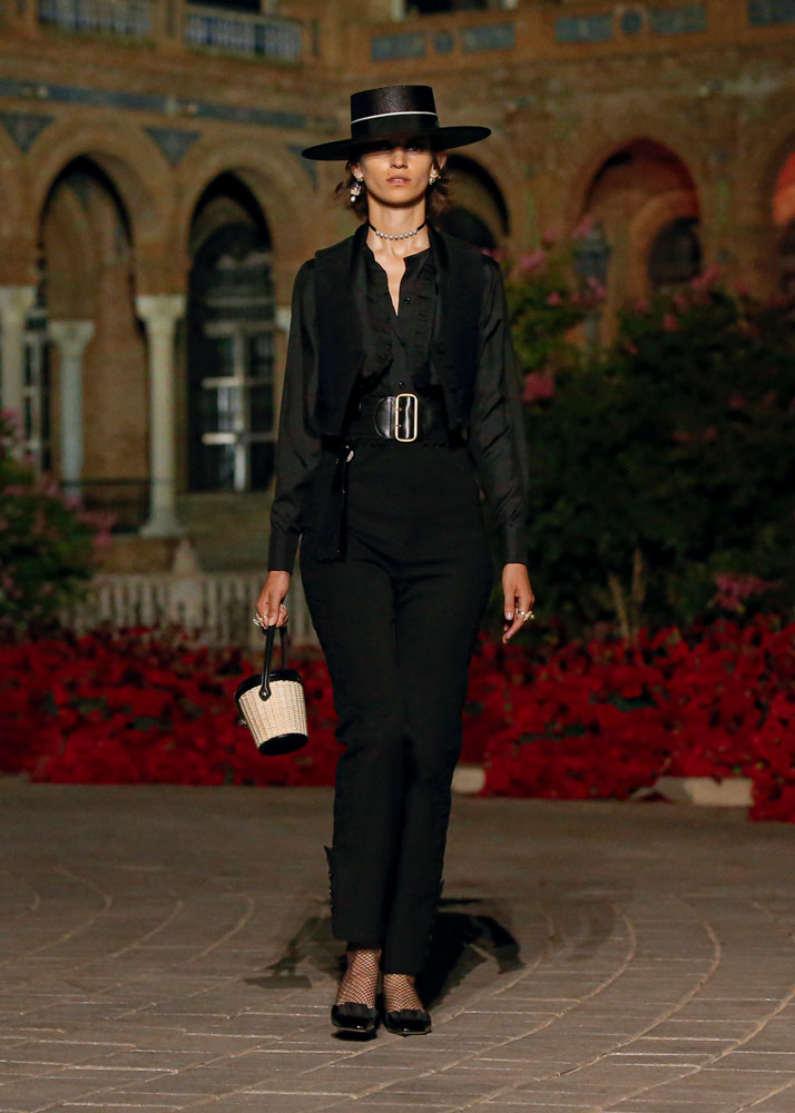 Dior-Cruise-2023_28