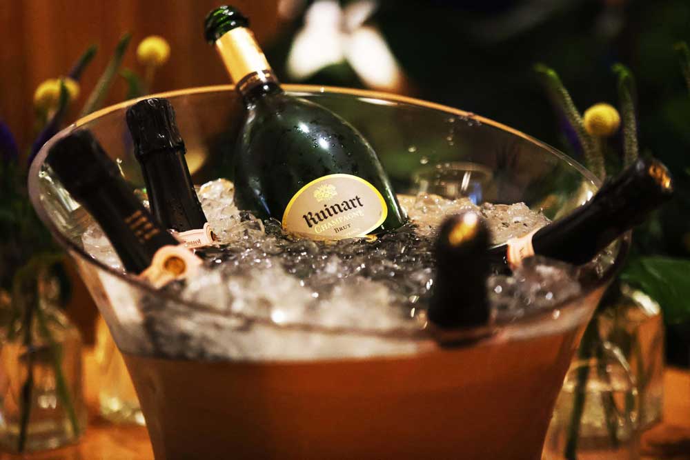 Charitybuzz: Private Moët Hennessy Champagne Tasting for 12 Guests