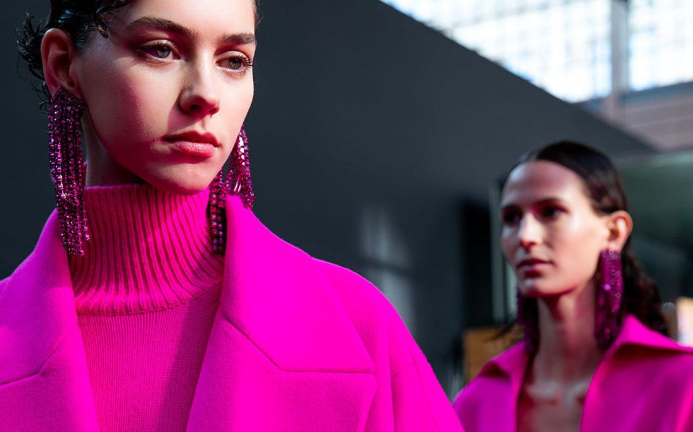 The-Gloss-Magazine-barbiecore-trend-12