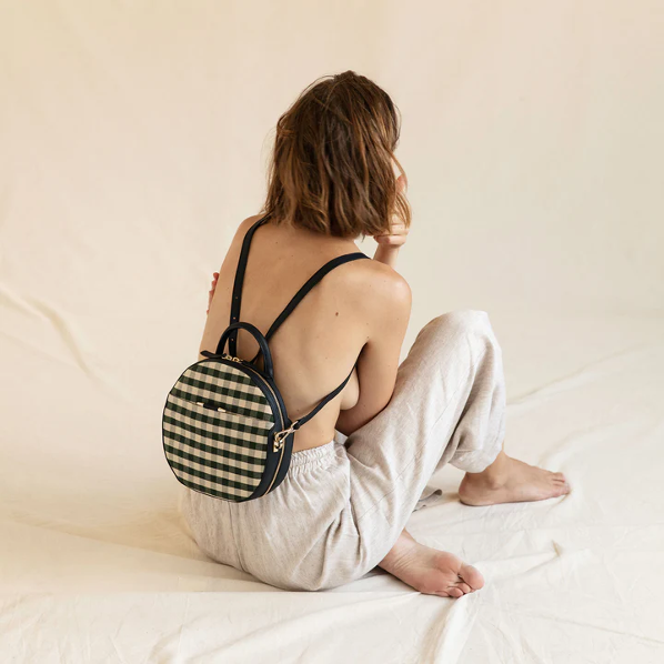 16 French-Girl Handbags From Polène