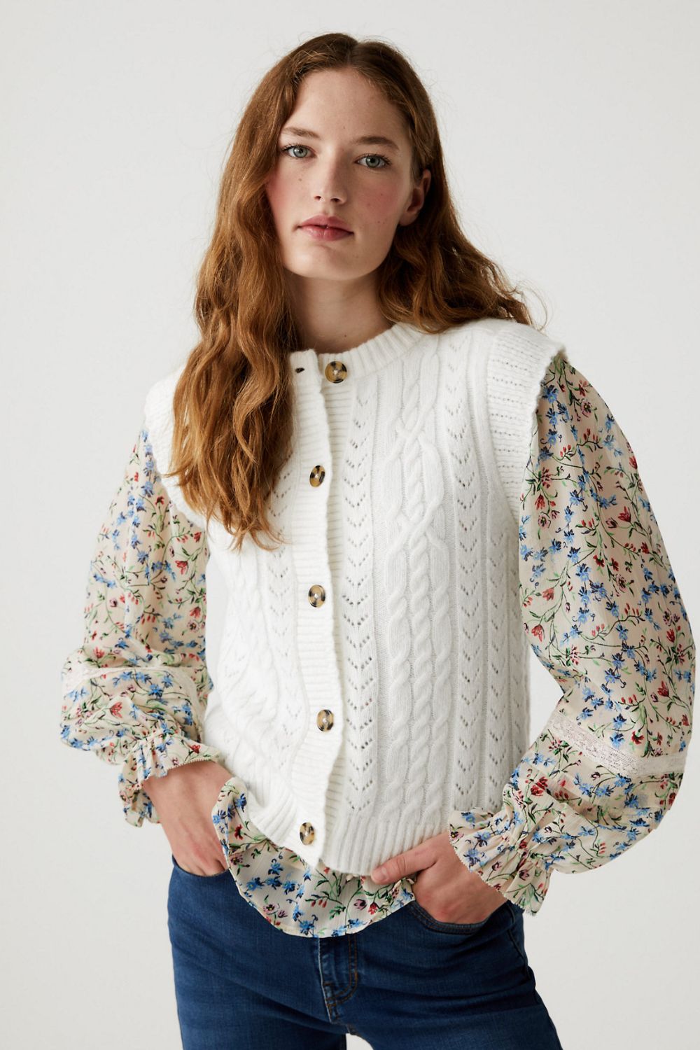 The-Gloss-Magazine-sweater-vest-trend-6 The-Gloss-Magazine-sweater-vest-trend-6