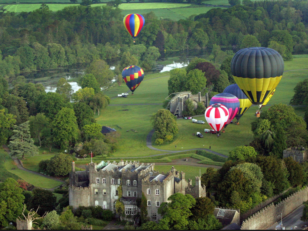 Cultural Agenda - Hot Air Balloon (1000 × 750px)