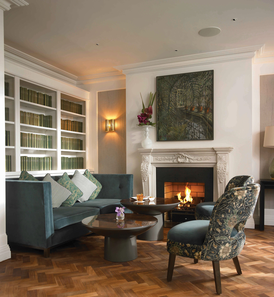 RN---The-Library-at-Dylan-Hotel-