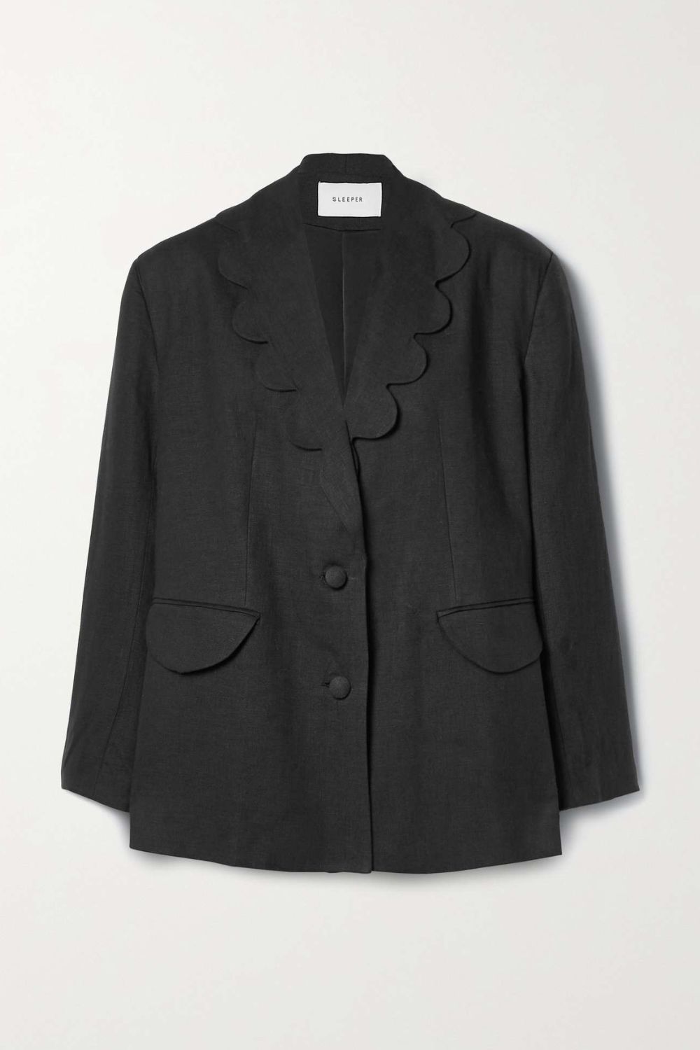 The-Gloss-Magazine-five-black-pieces-we-will-always-wear-6