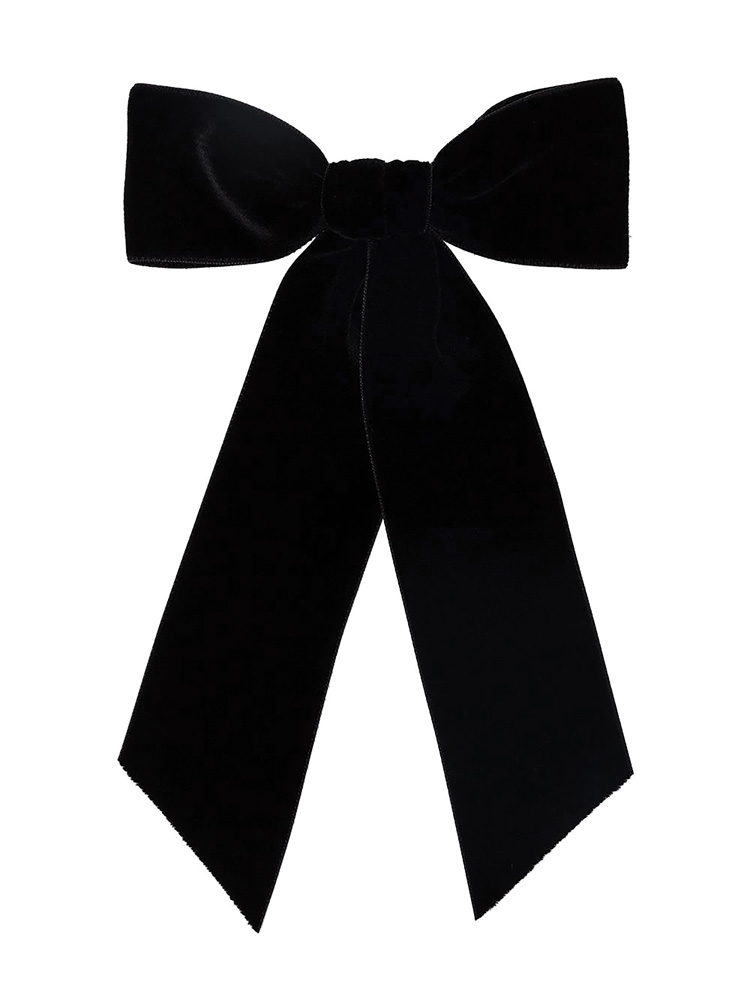 What To Wear For Your Next Christmas Event: Luxe Black Velvet - The ...