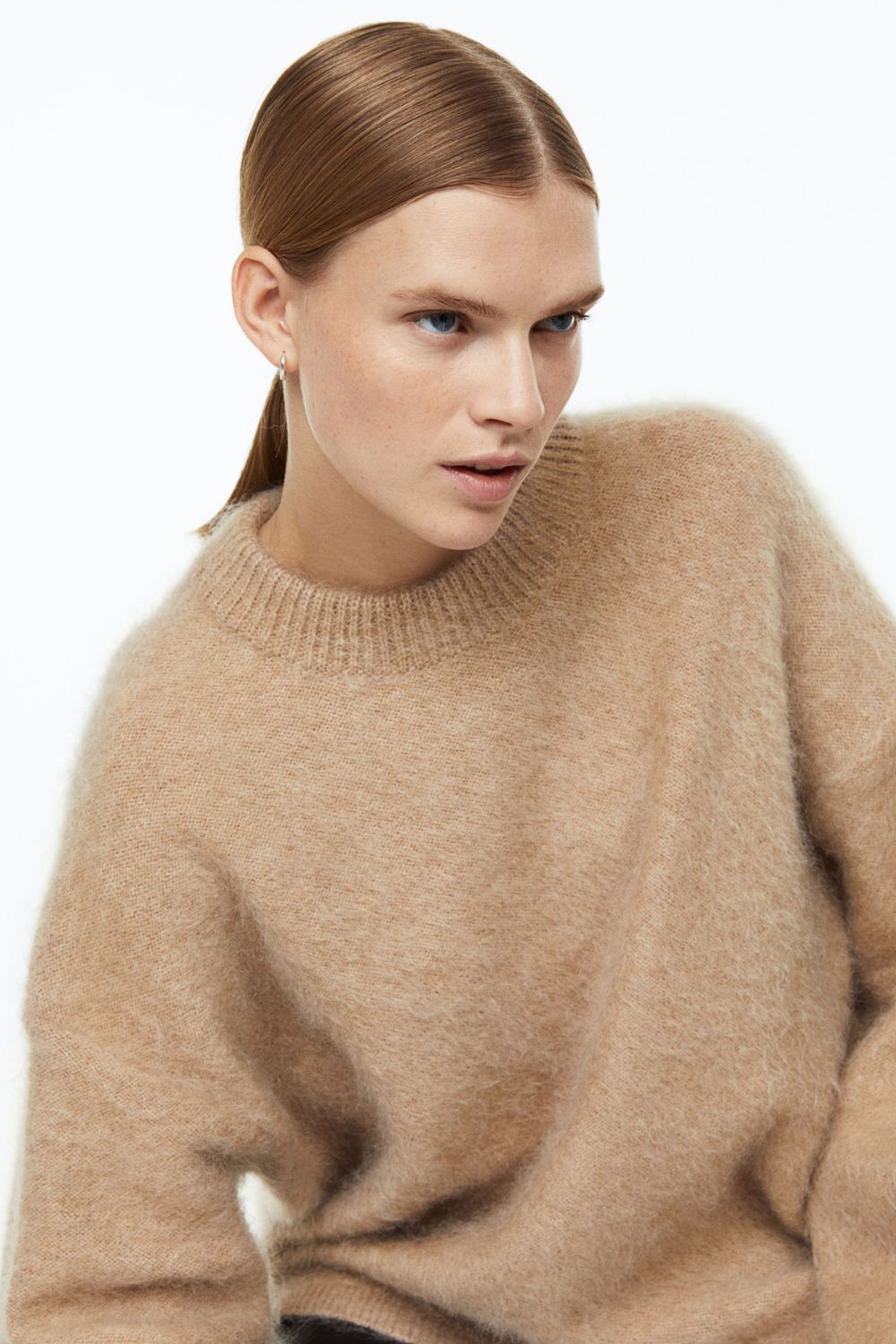 The-Gloss-Magazine-best-knitwear-to-wear-in-autumn-winter-2022-best-knitwear-by-Irish-brands-5