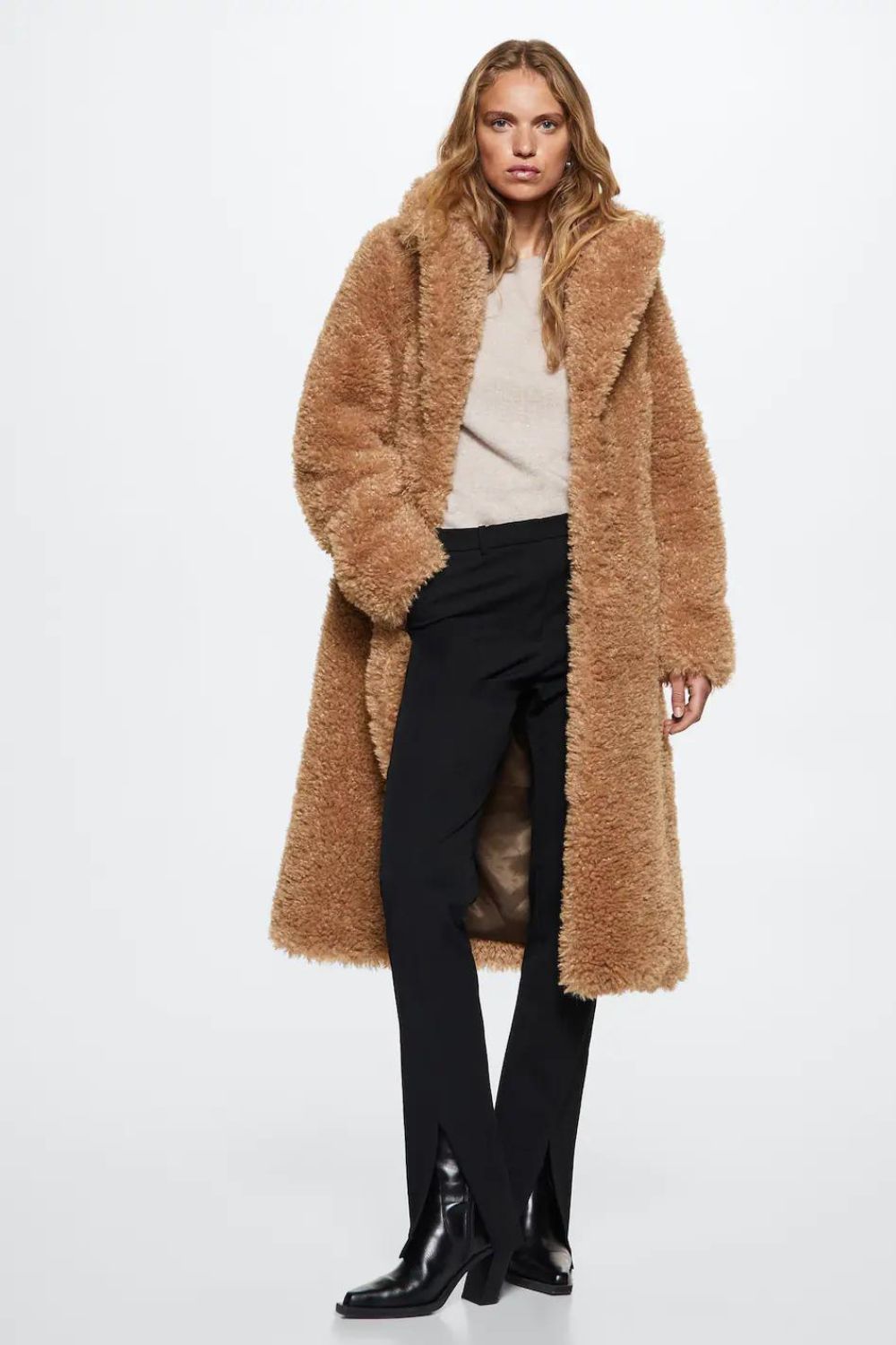 The-Gloss-Magazine-where-buy-shearling-coat-trend-7