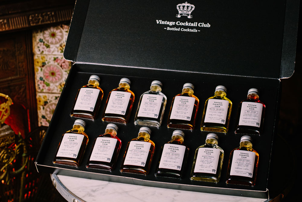 Hamper---Vintage-Cocktail-Club