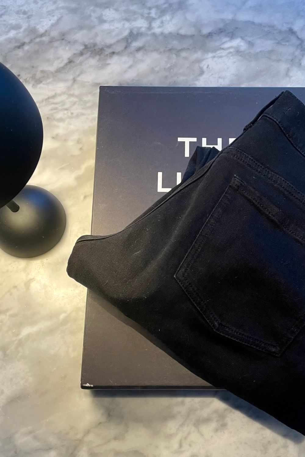 The-Gloss-Magazine-how-to-shop-your-own-wardrobe-with-Aislinn-Coffey-4