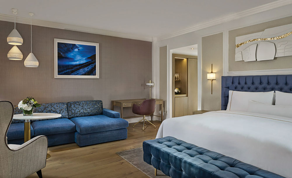 checking-In---Westin