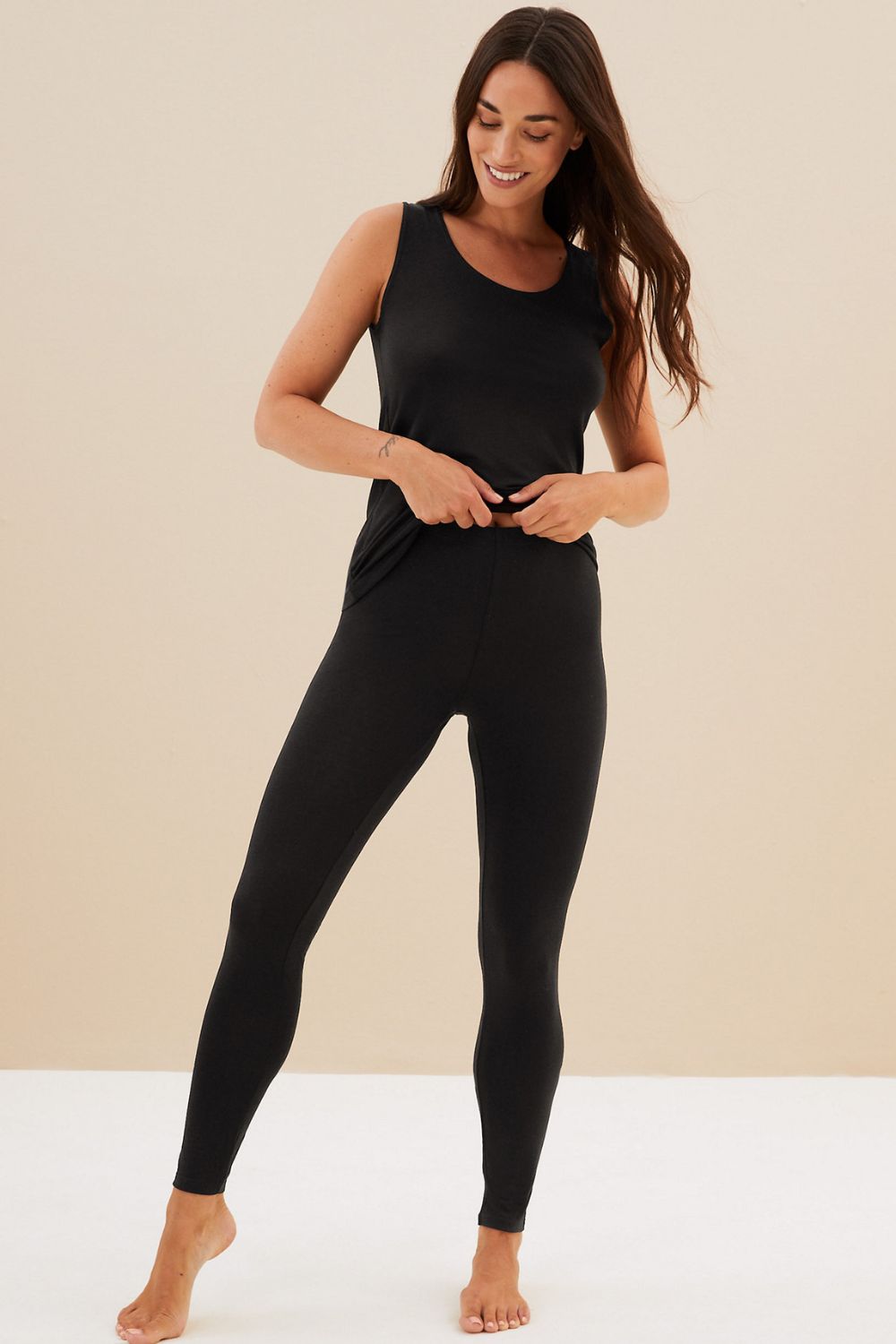The-Gloss-Magazine-best-thermals-for-women-2022-3