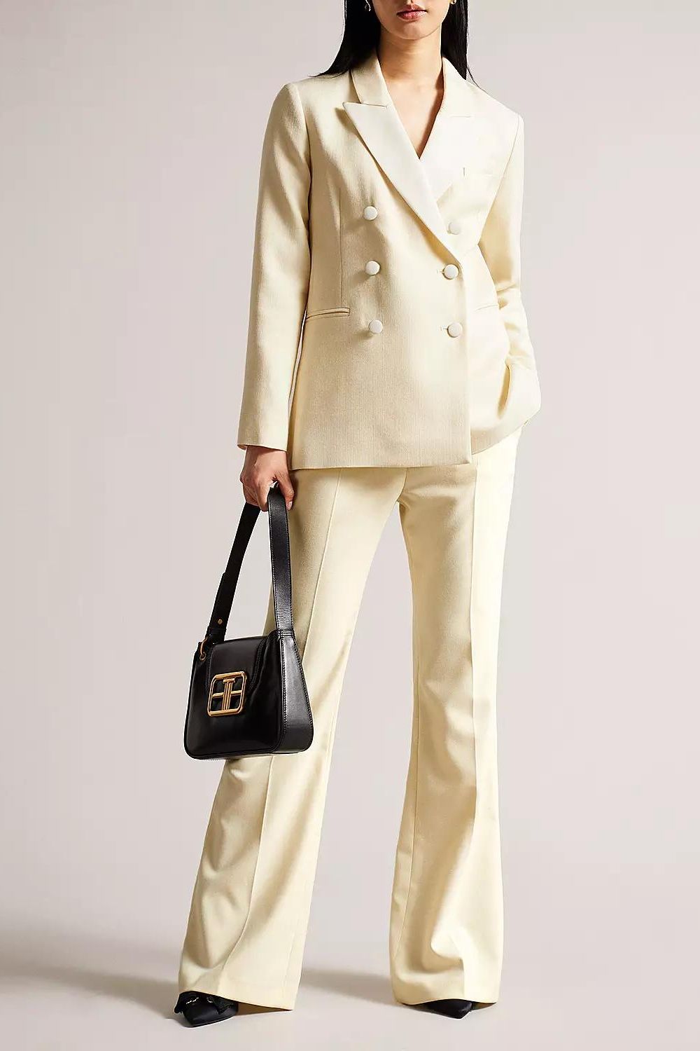 The-Gloss-Magazine-best-cream-blazers-and-jackets-5