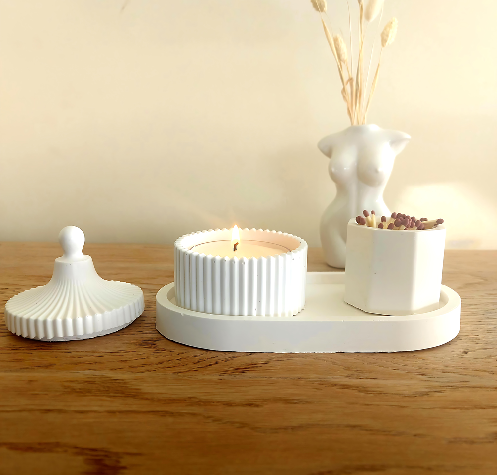 Shelf---white-tealight-set-