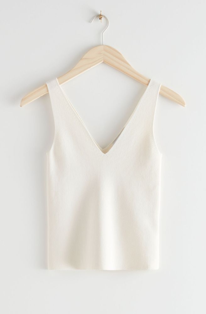 The-Gloss-Magazine-basics-under-€50-9