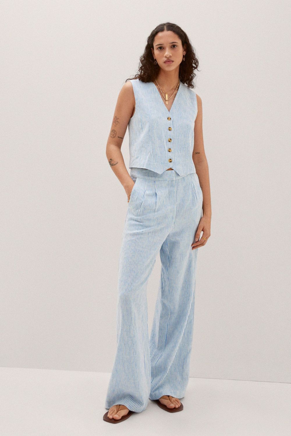 The-Gloss-Magazine-five-key-pieces-for-April-1