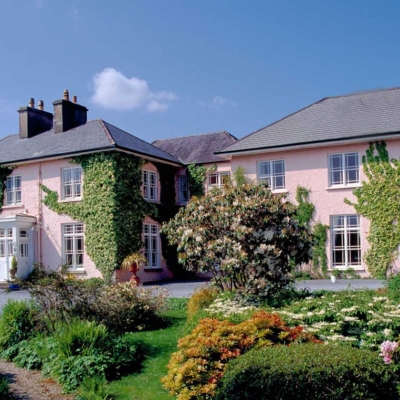 The Best Places Hotels In Ireland For An Affordable Summer Staycation