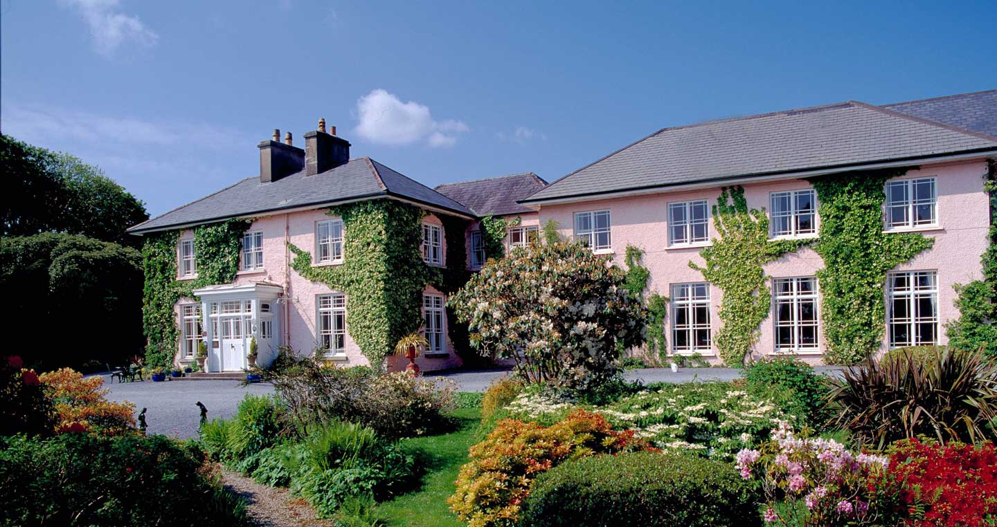 The Best Places Hotels In Ireland For An Affordable Summer Staycation