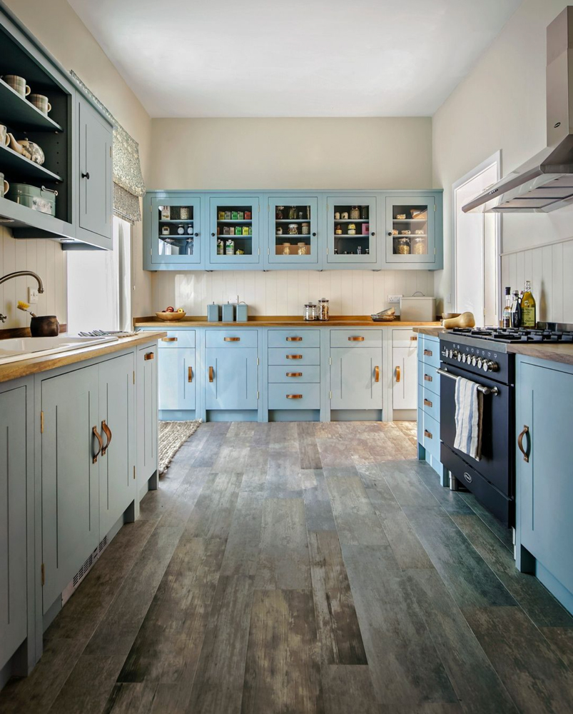 Kitchen---British-standard