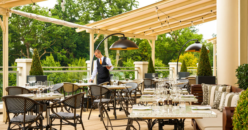 Terrace-Dining
