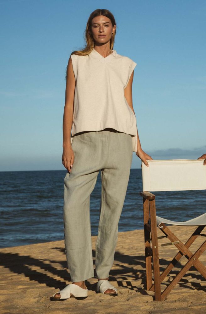 The-Gloss-Magazine-best-linen-trousers-4