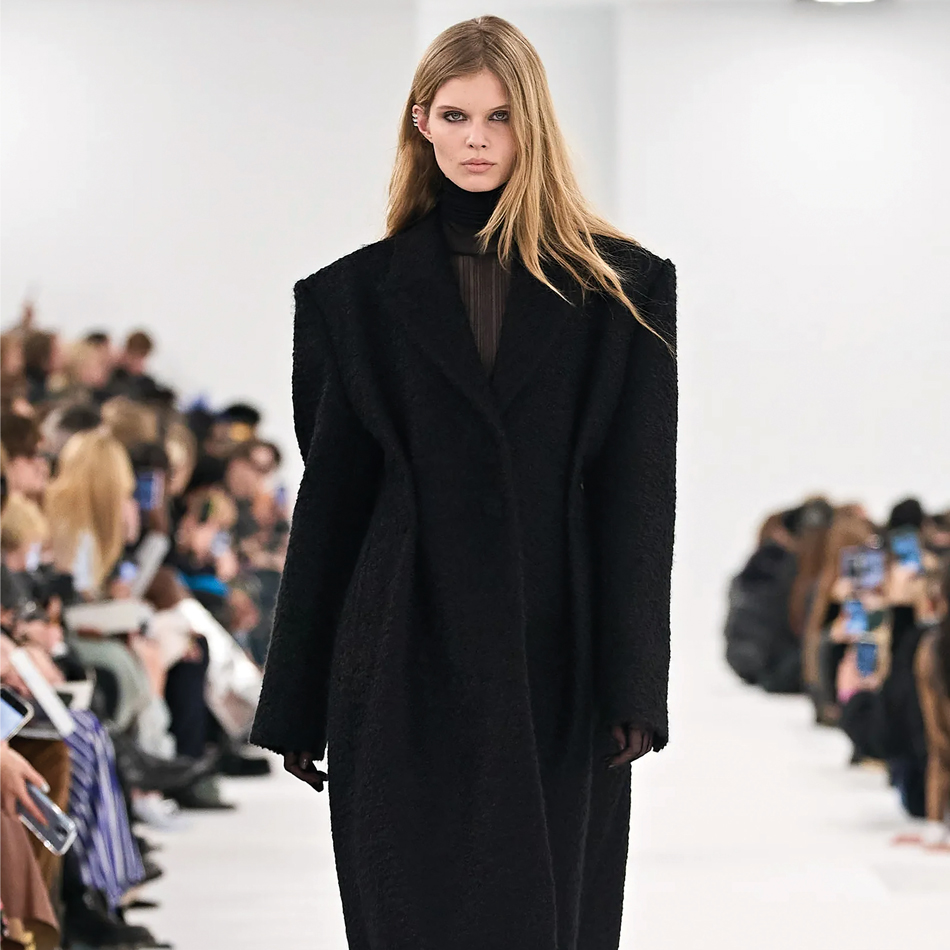 Let's Hear It For The Long Black Coat - The Gloss Magazine