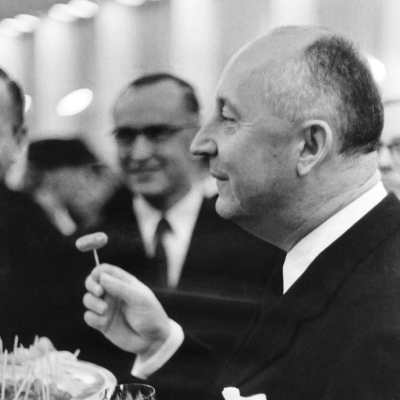 How To Host A Dinner Party Like Christian Dior