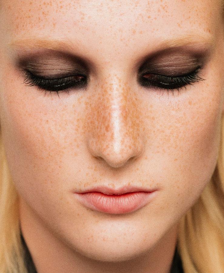 Beauty---TOM-FORD-SUMMER-24-RUNWAY-BEAUTY---Model-Look---Sigrid