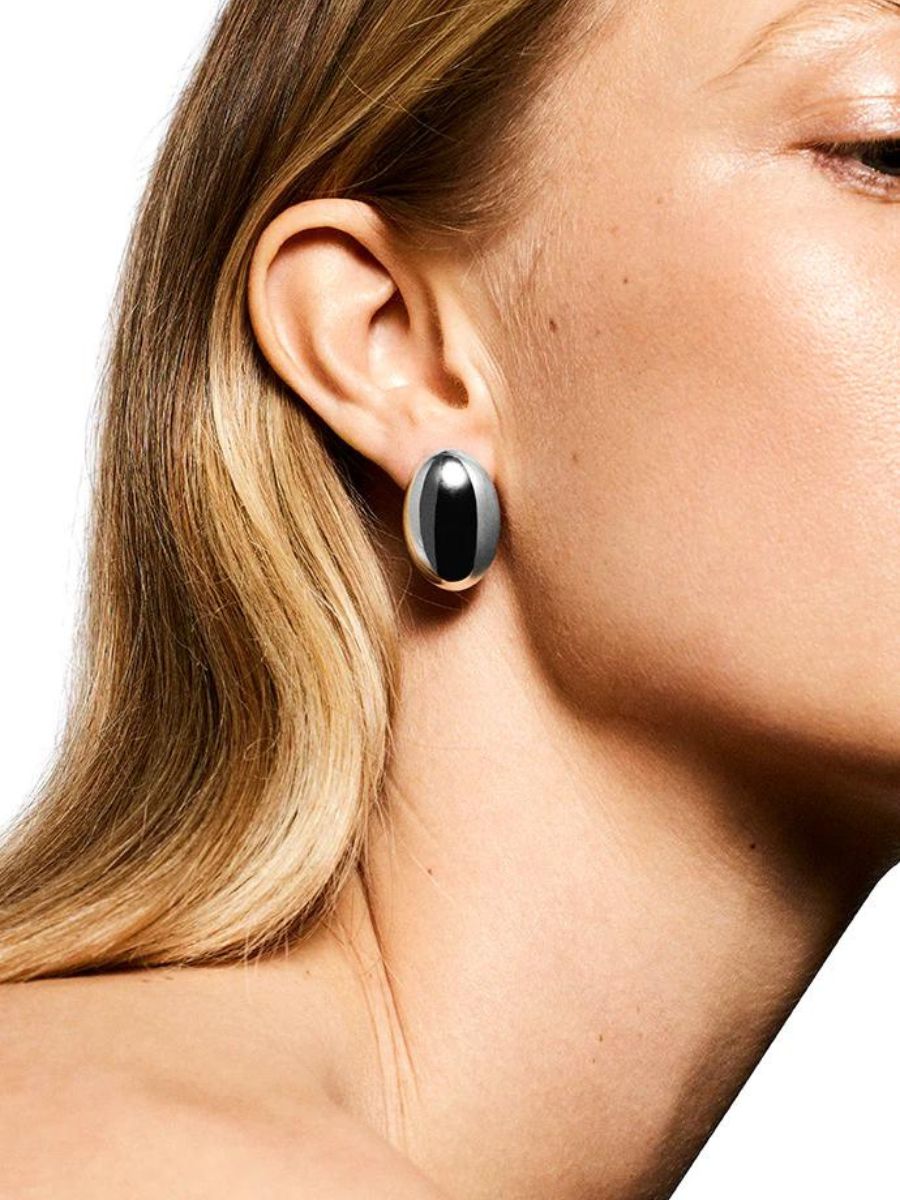 The-Gloss-Magazine-how-to-wear-party-clothes-in-November-7