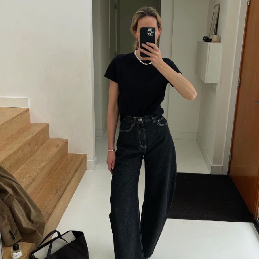You Should Try This Jeans Shape For Spring, According To Experts