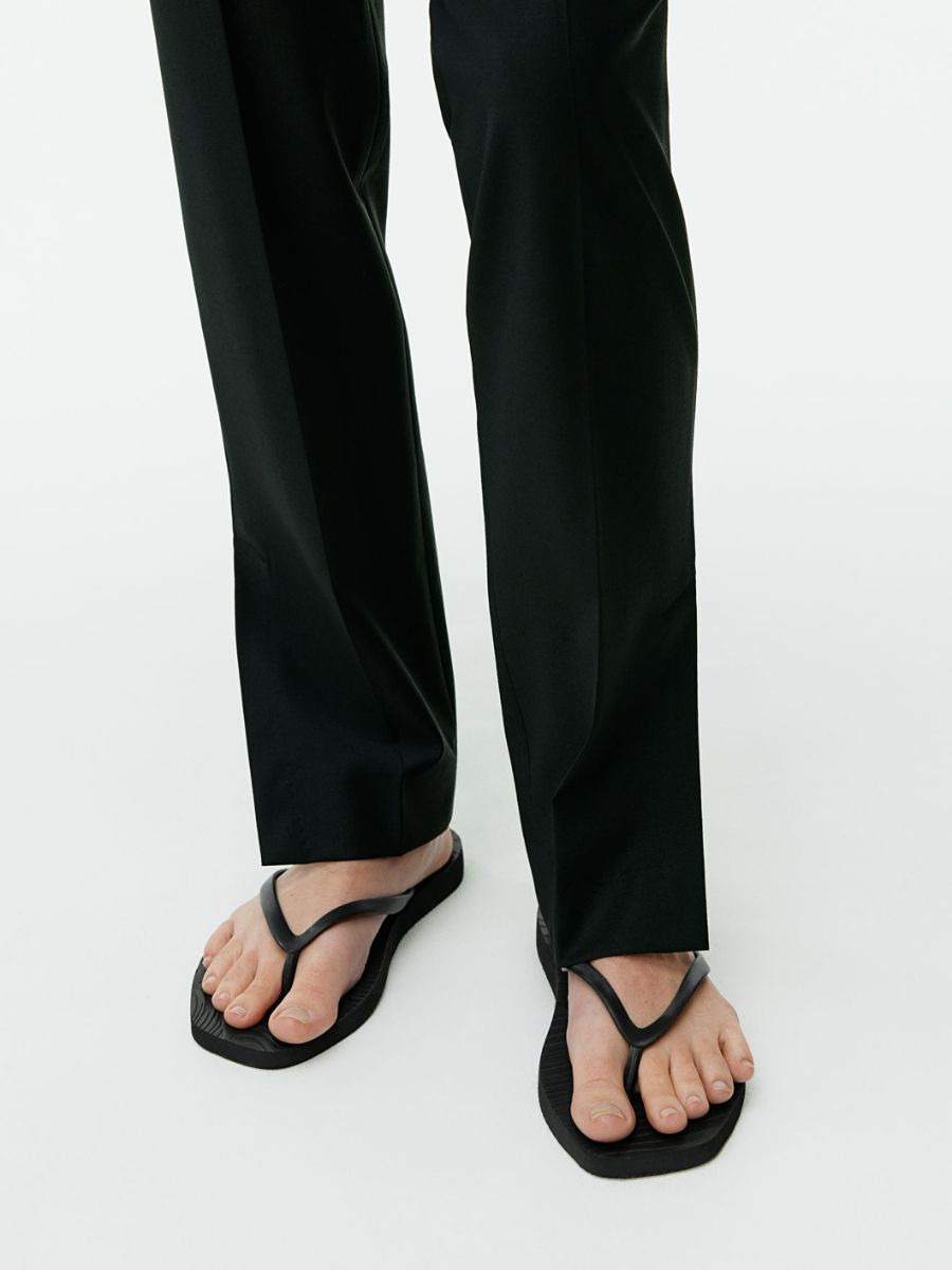 The-Gloss-Magazine-summer-sandal-trends-15