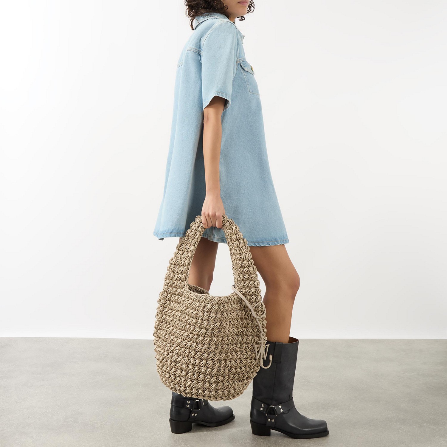 Double strap basket bag, € 59.99, at Mango 