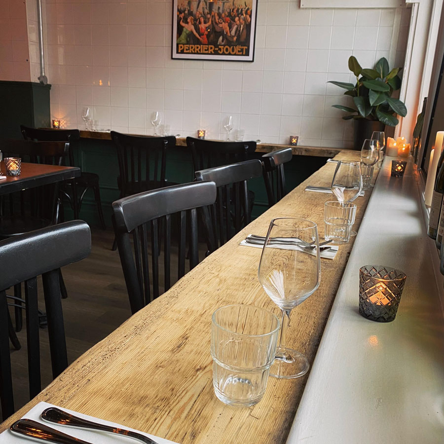 Food---wine-bar-